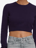 sweater front detail image alt:fit1