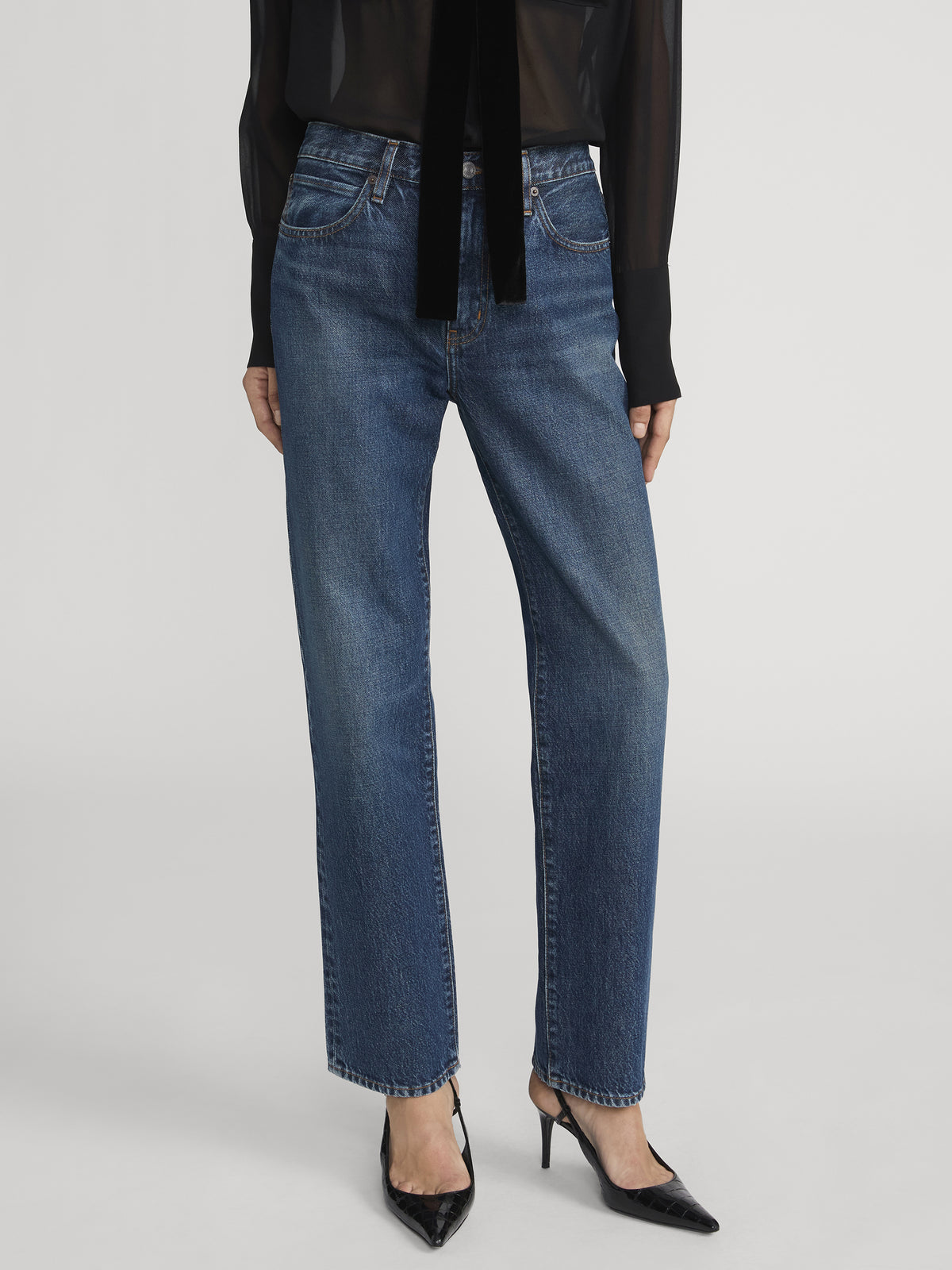 jeans front image alt:hover primary image override
