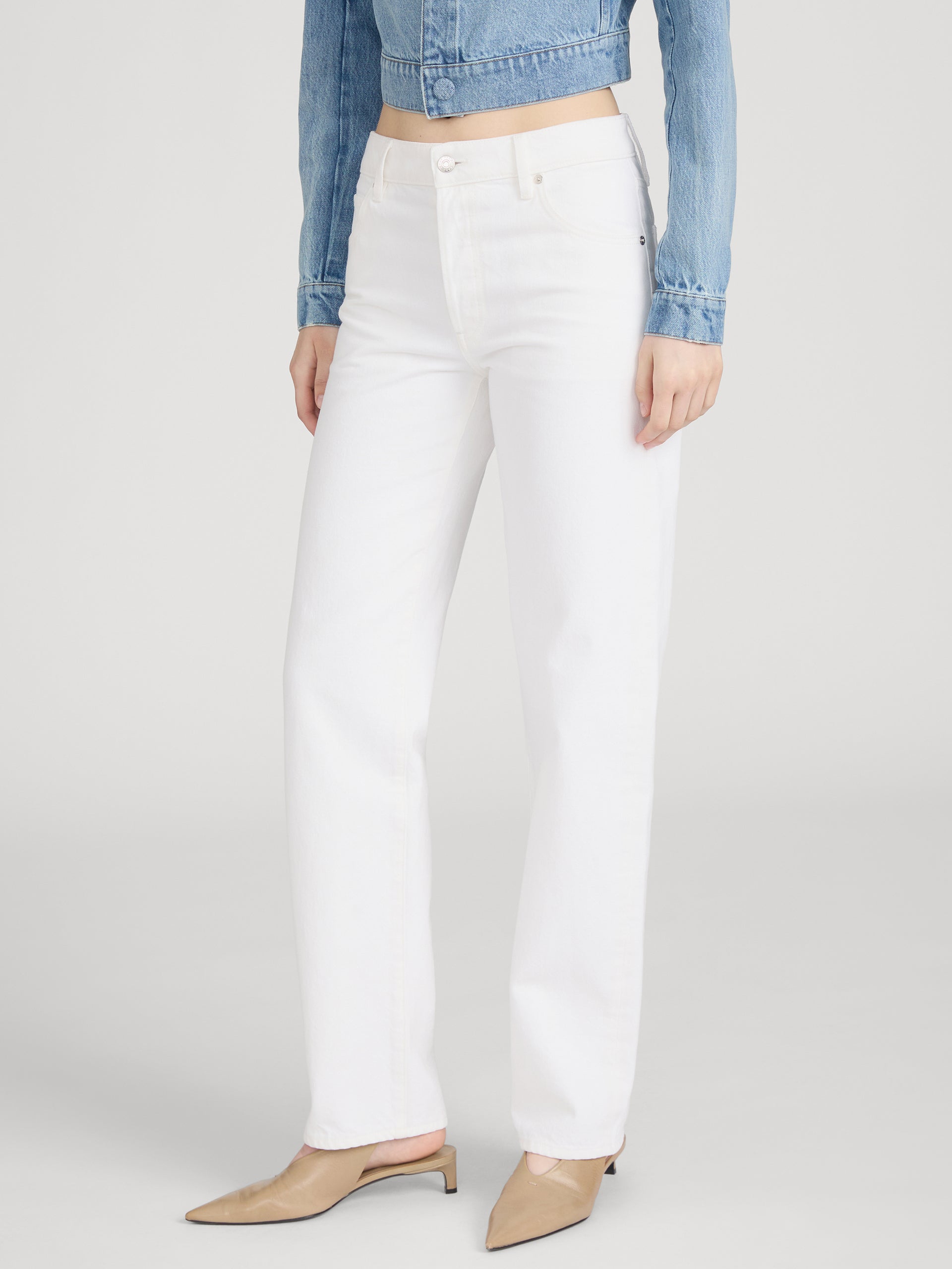 Jean On Model Side