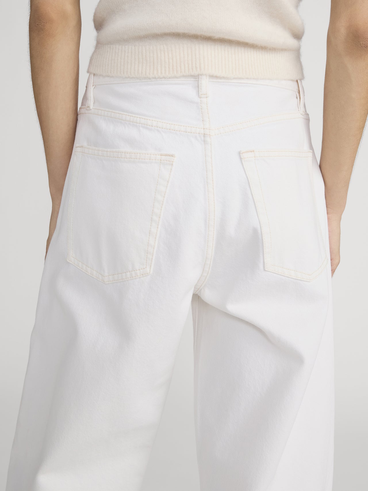 jeans back detail image