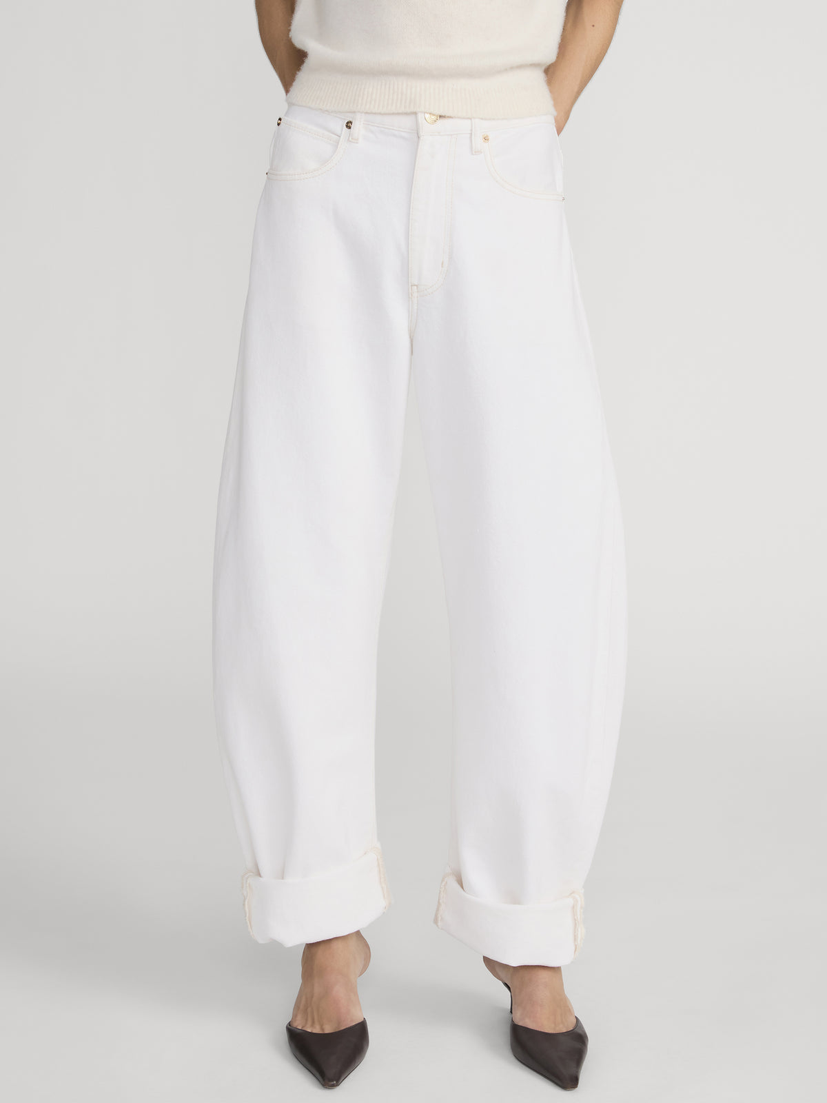jeans front image