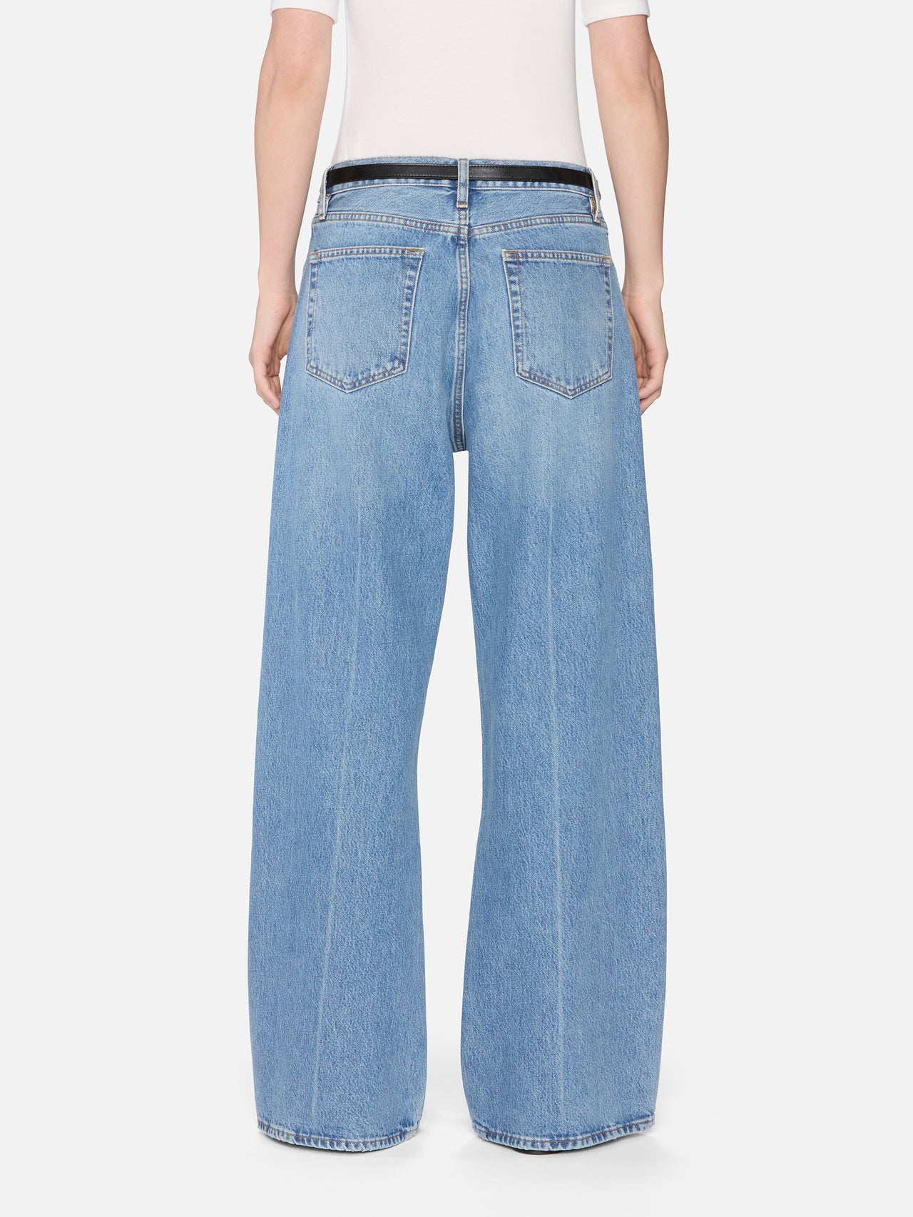 jeans back image alt:fit2