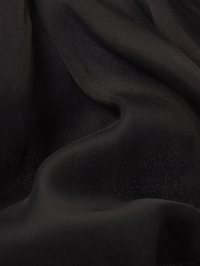 pants texture detail image alt:size