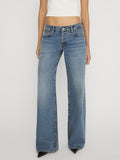 Jean on model crop