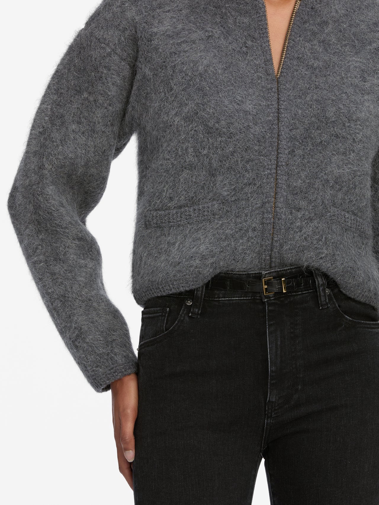 jeans front detail image alt:fit1