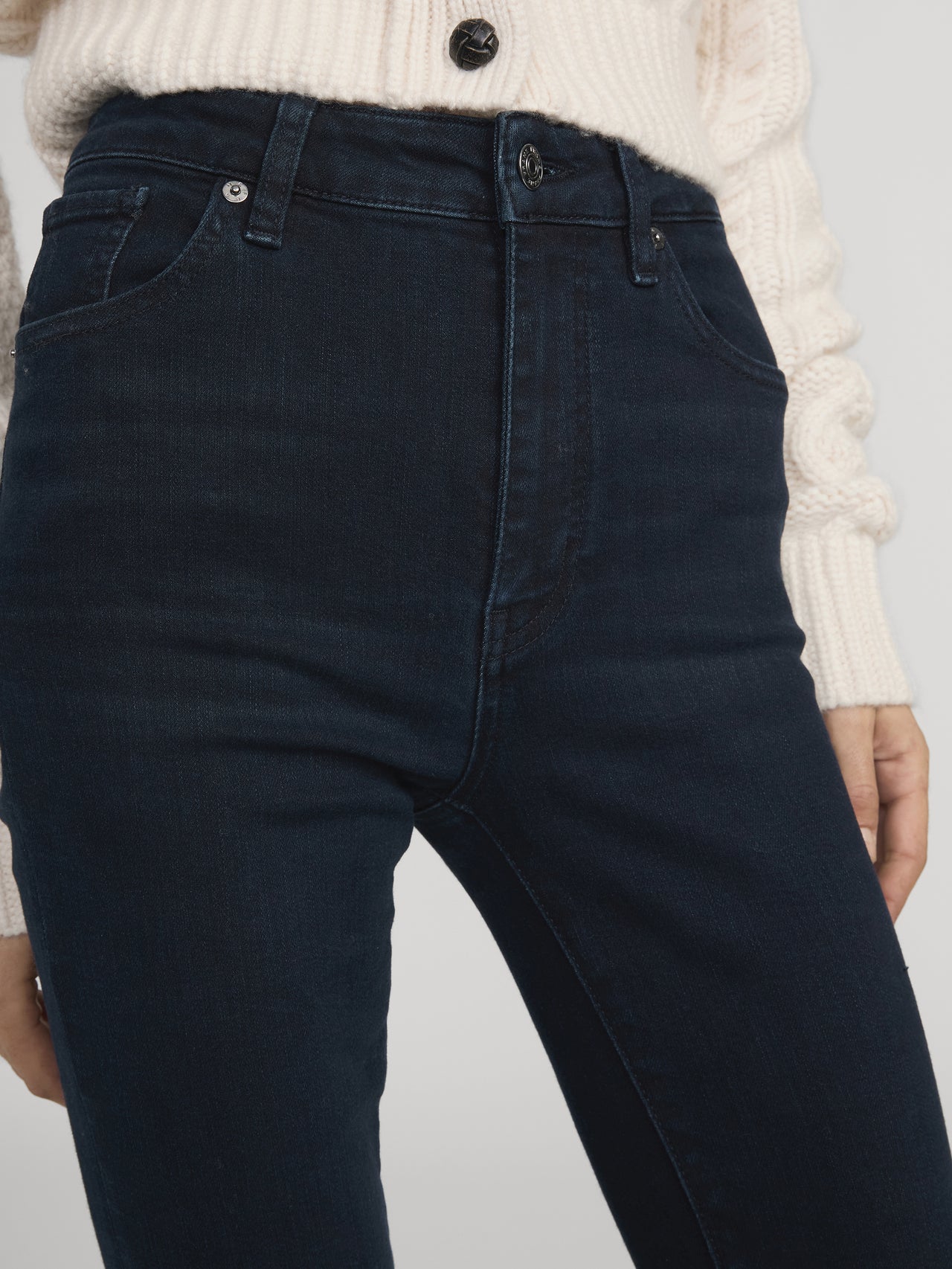 jeans front detail image
