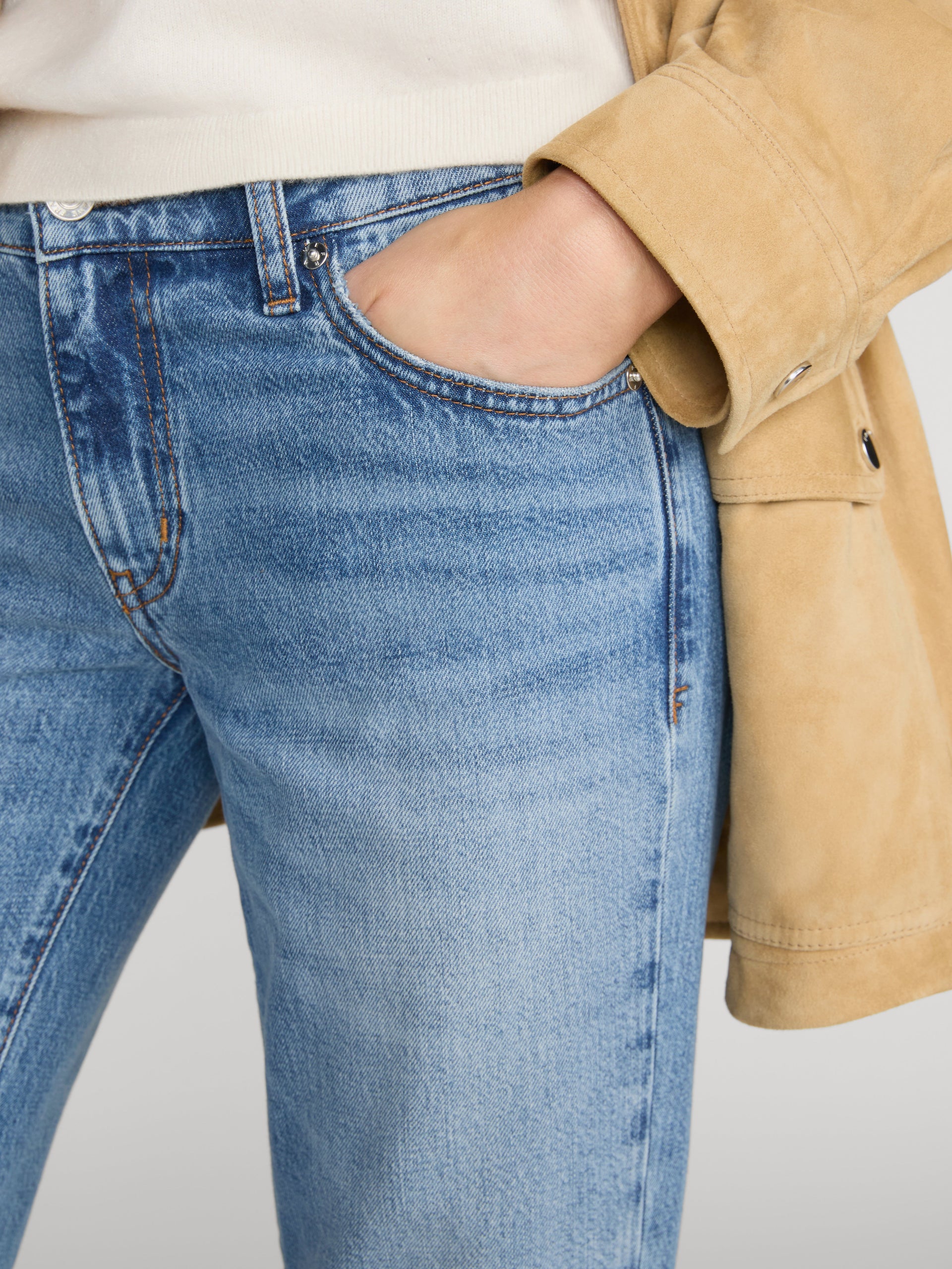 jeans-detail-image