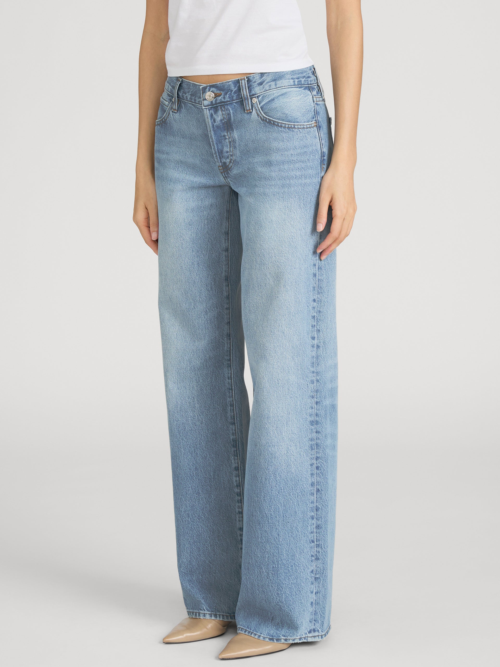 Jean on model side