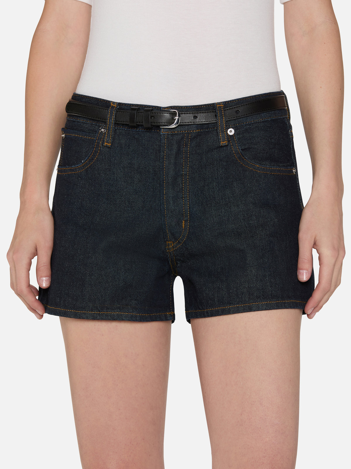 shorts front detail image alt:fit1 alt:size