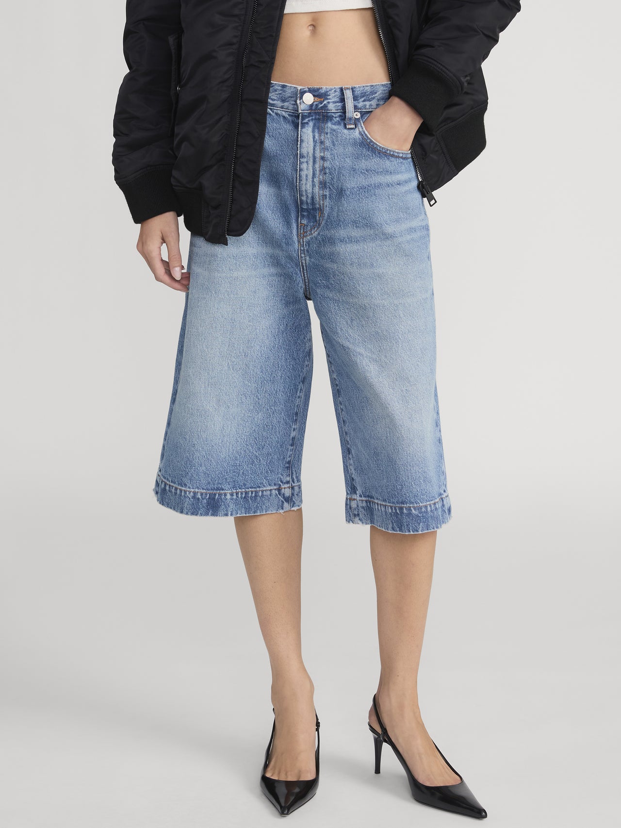 shorts full front view