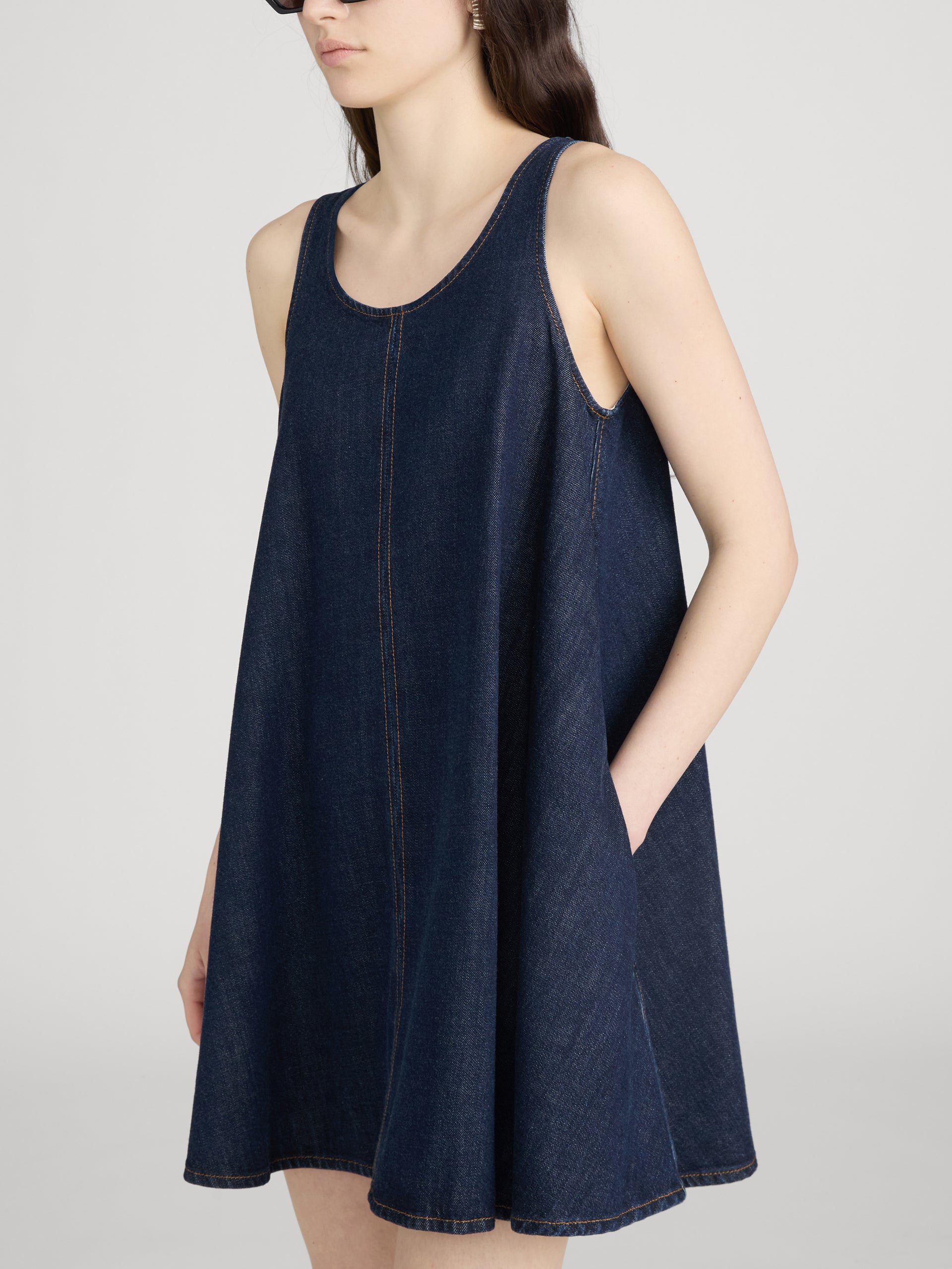 dress-side-image