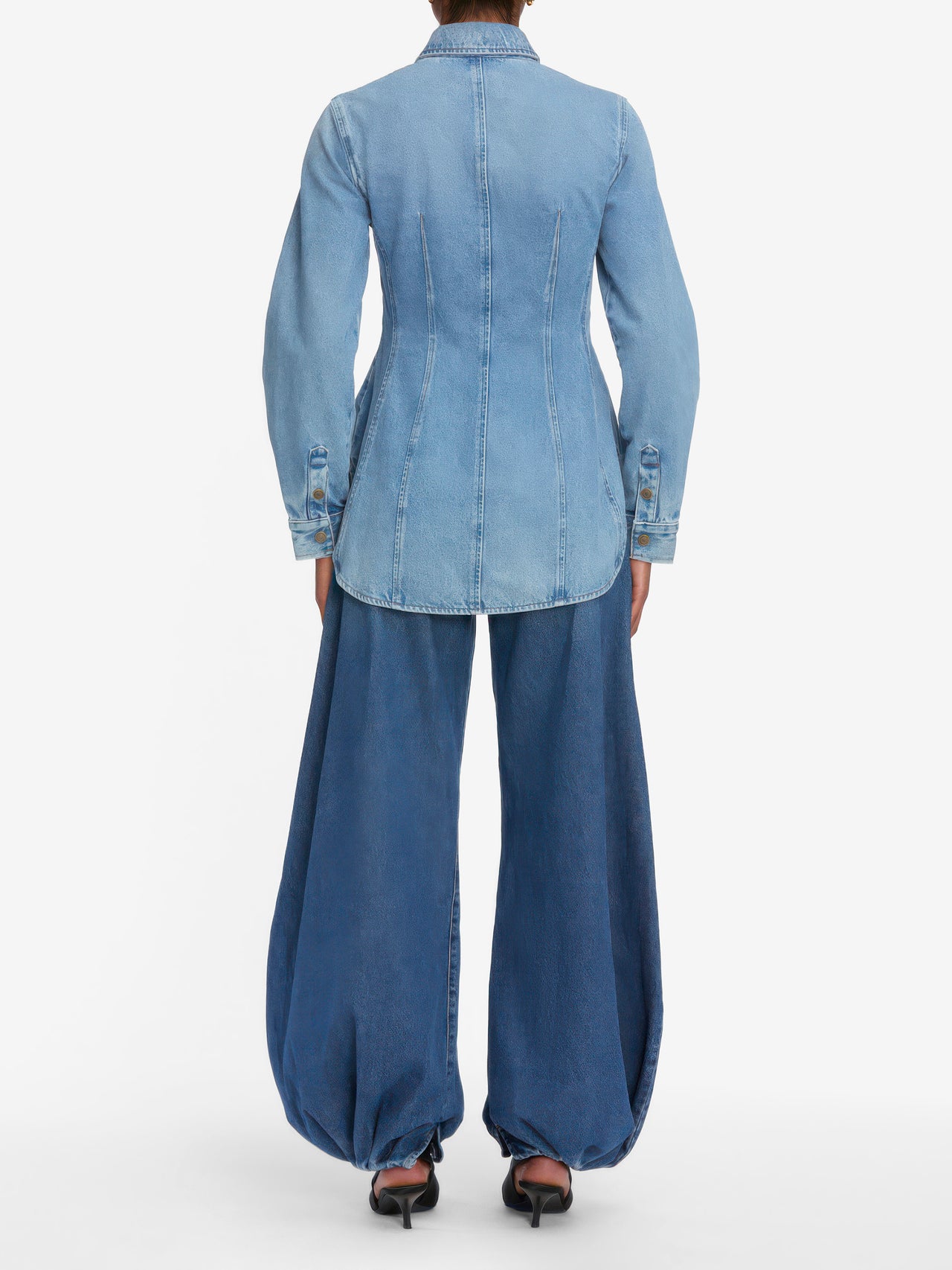 shirt back image alt:fit2