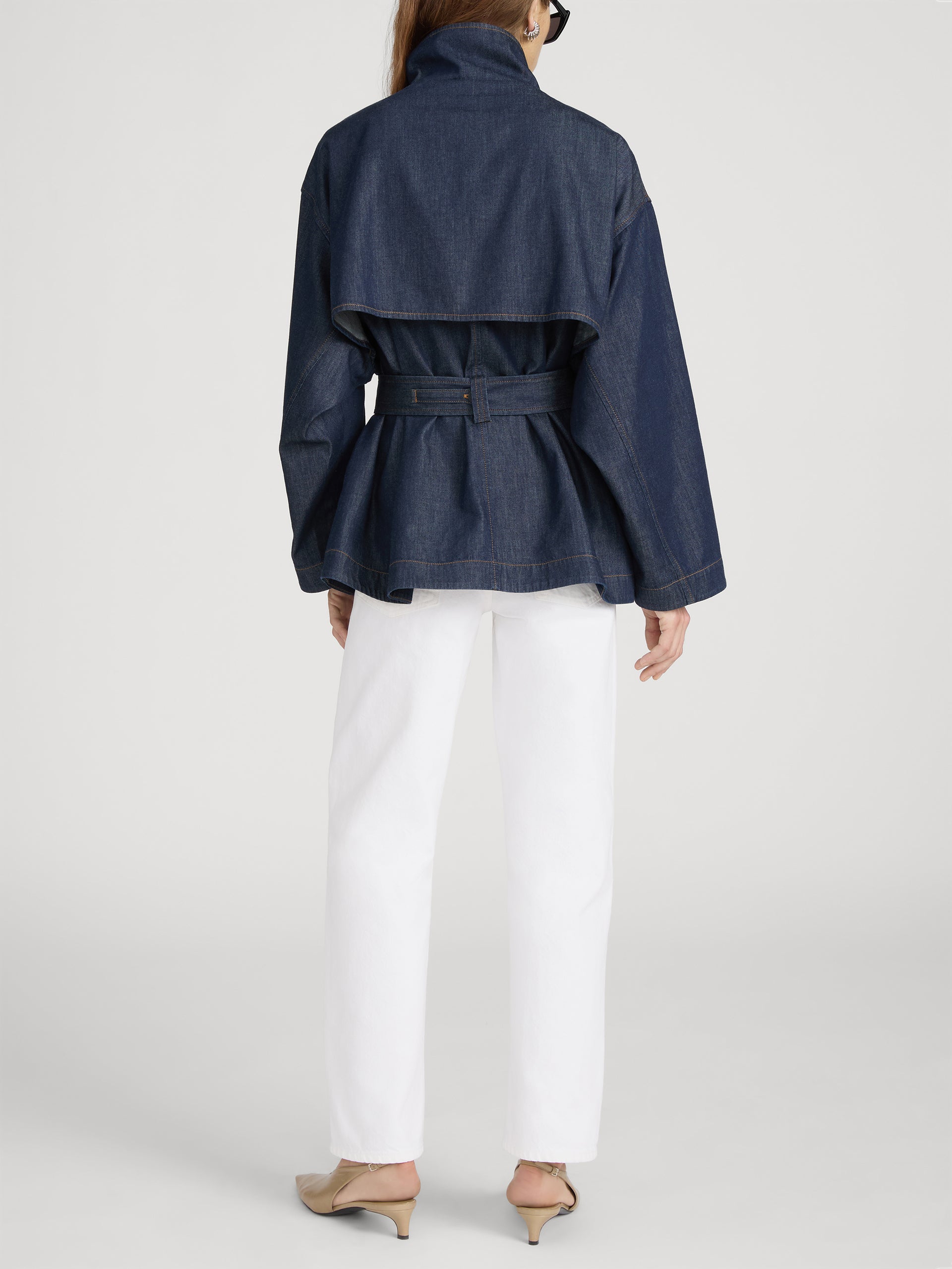 jacket-back-image
