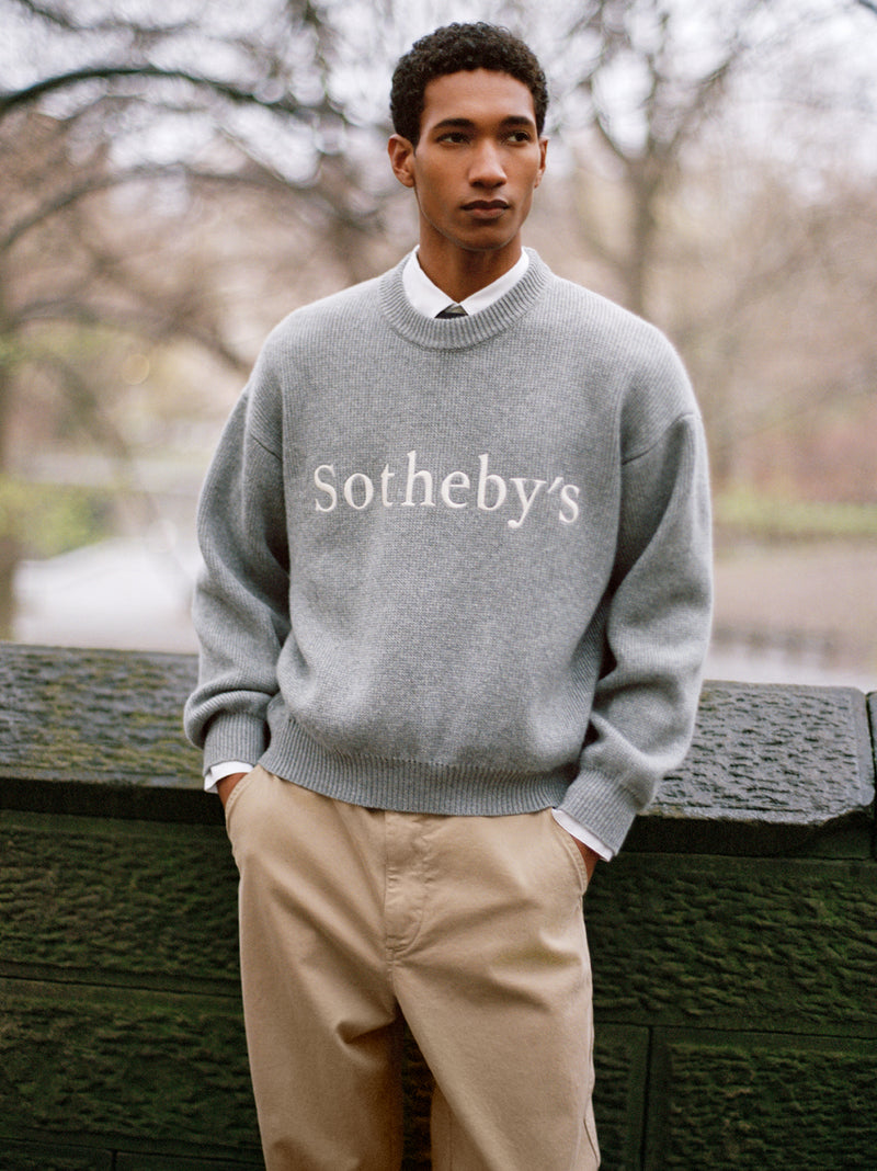 sweater lookbook image alt:hover