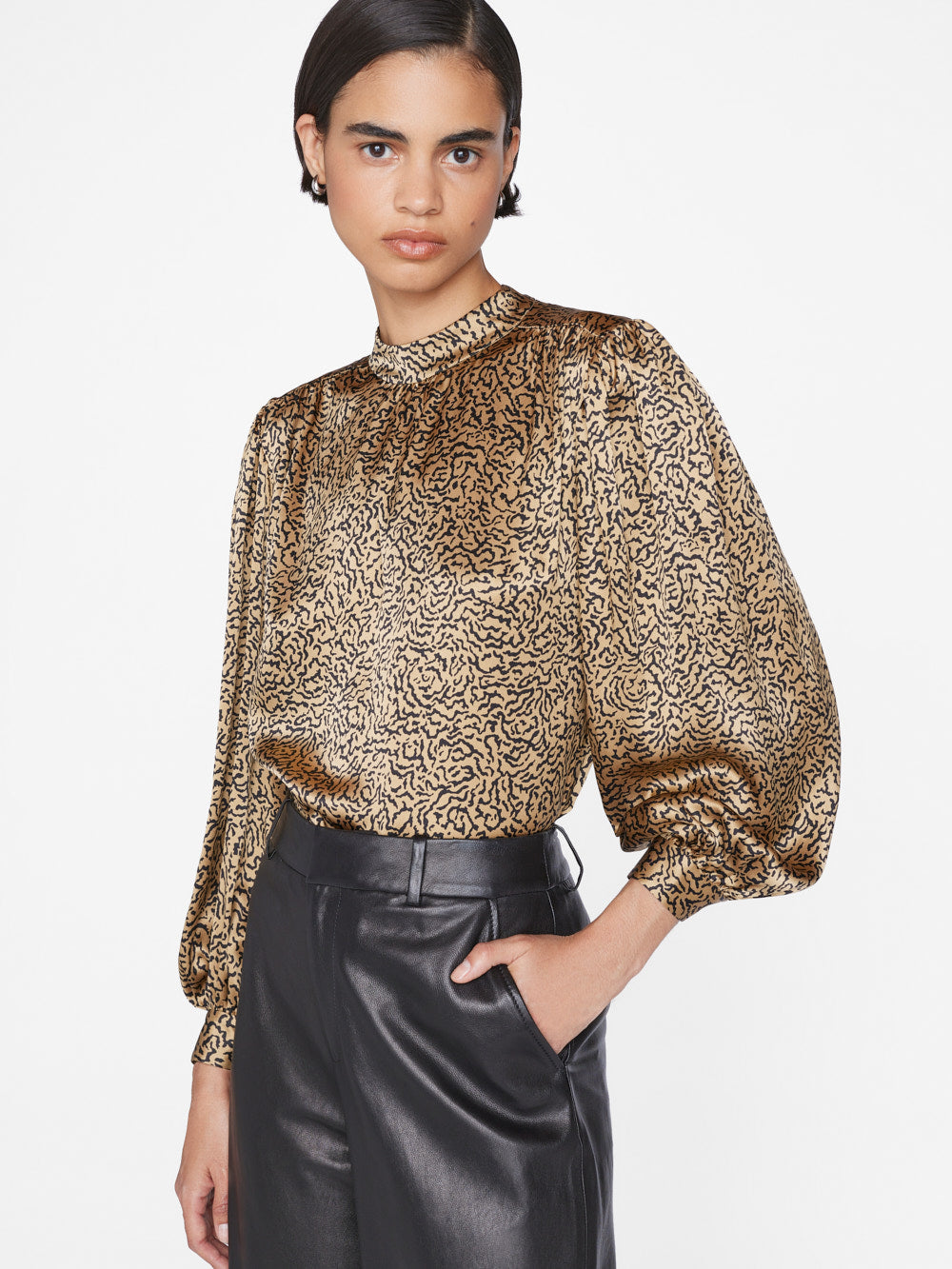 frame cheetah blouse