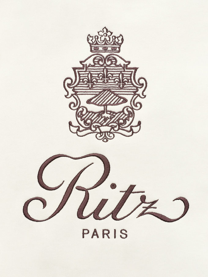 sweater detail packshot image alt:size alt:fit2