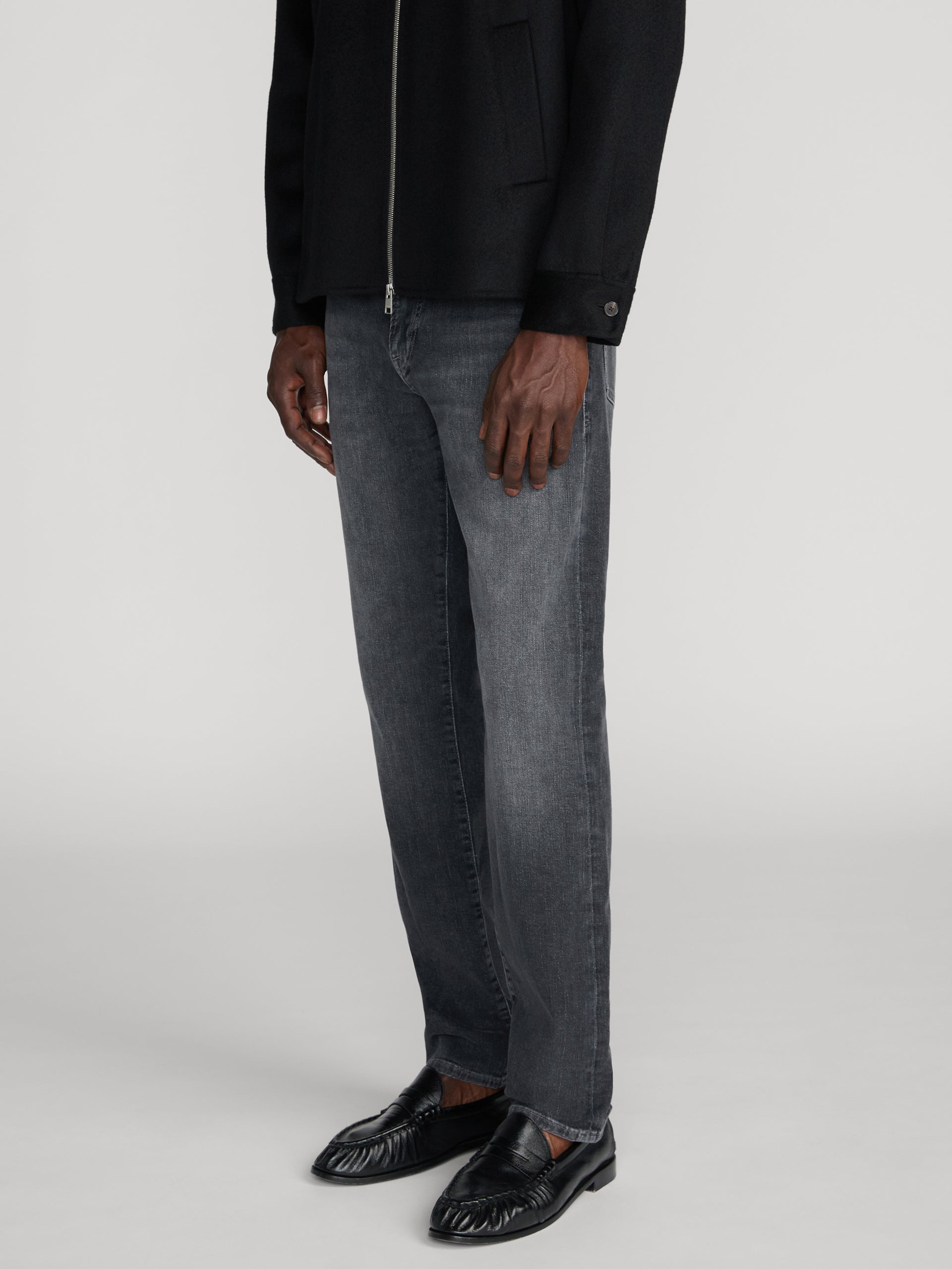 jeans-side-image