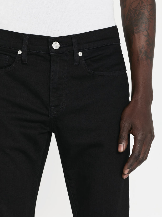 jeans front detail image alt:size alt:fit1