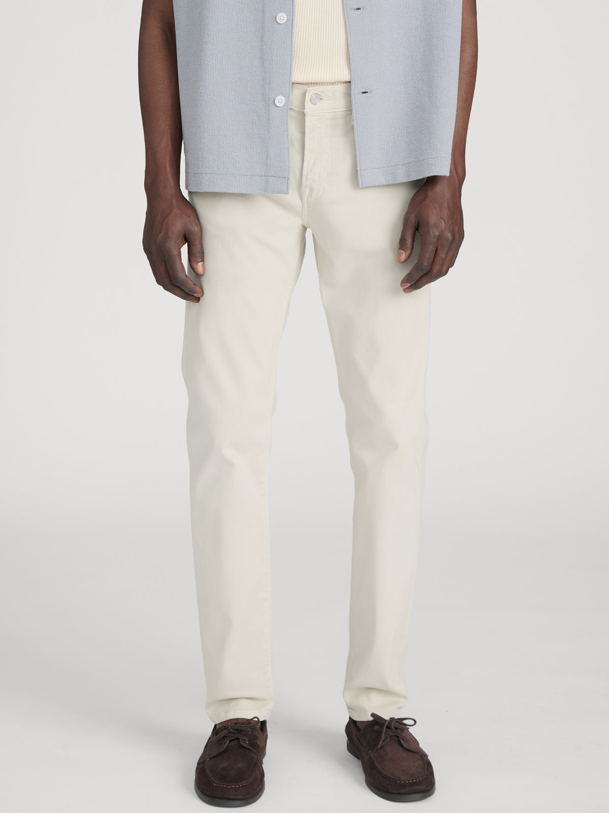 Pant on model crop