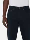 jeans front detail image alt:fit1