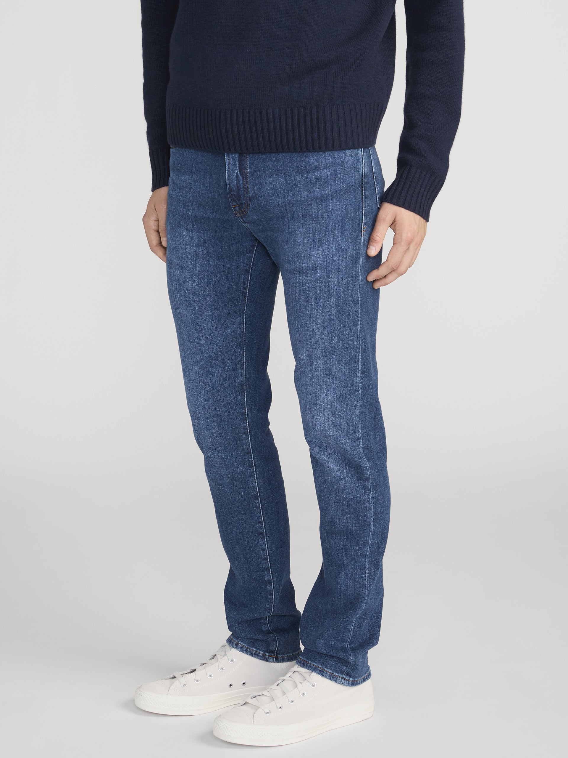 Modern Straight -- Expedition