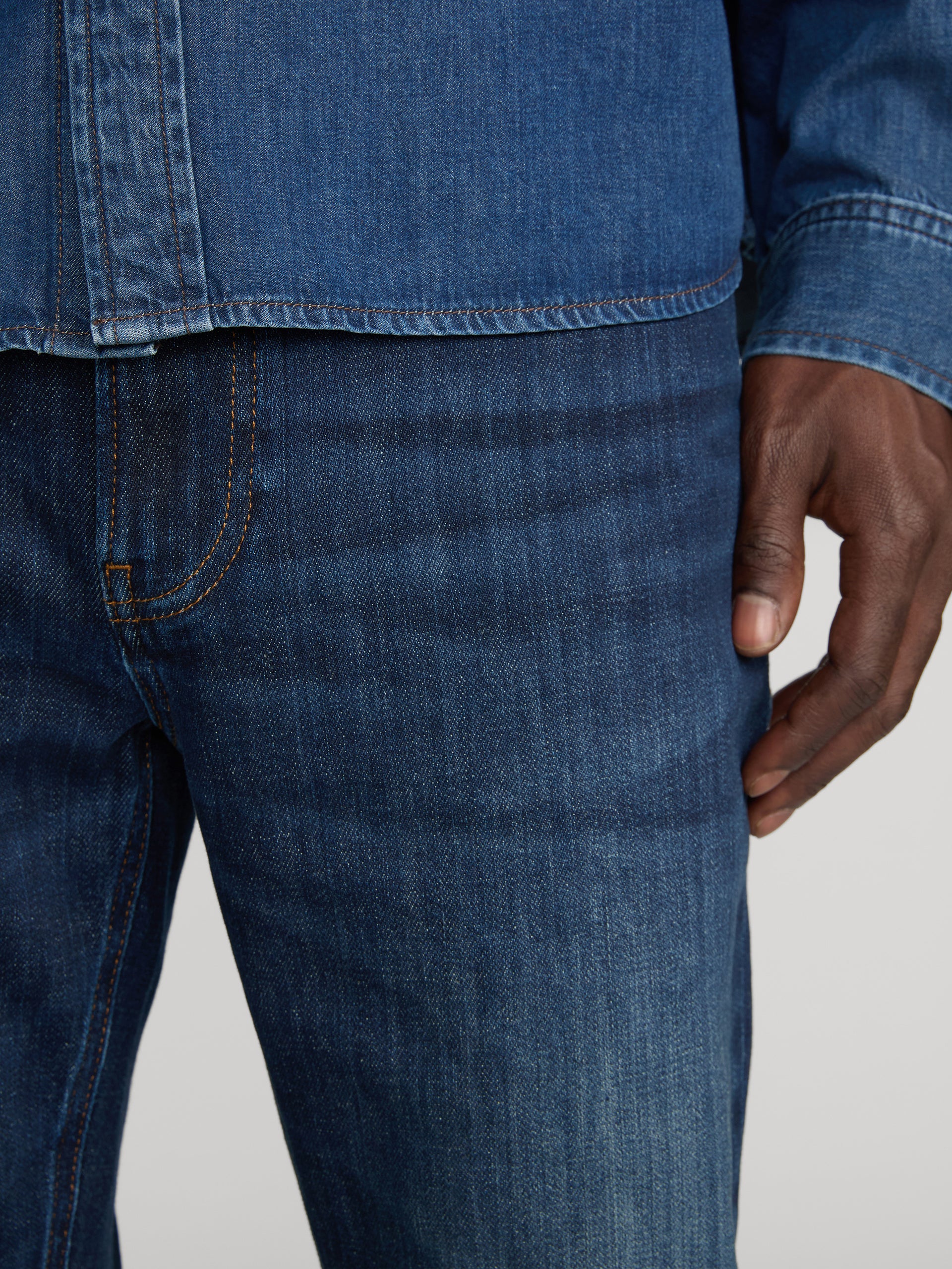jeans-front-detail-image