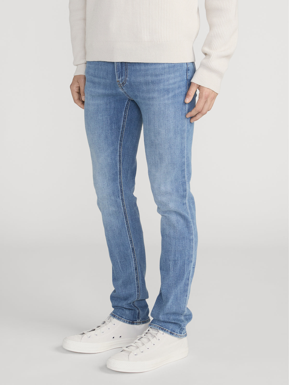 Jean On Model Side