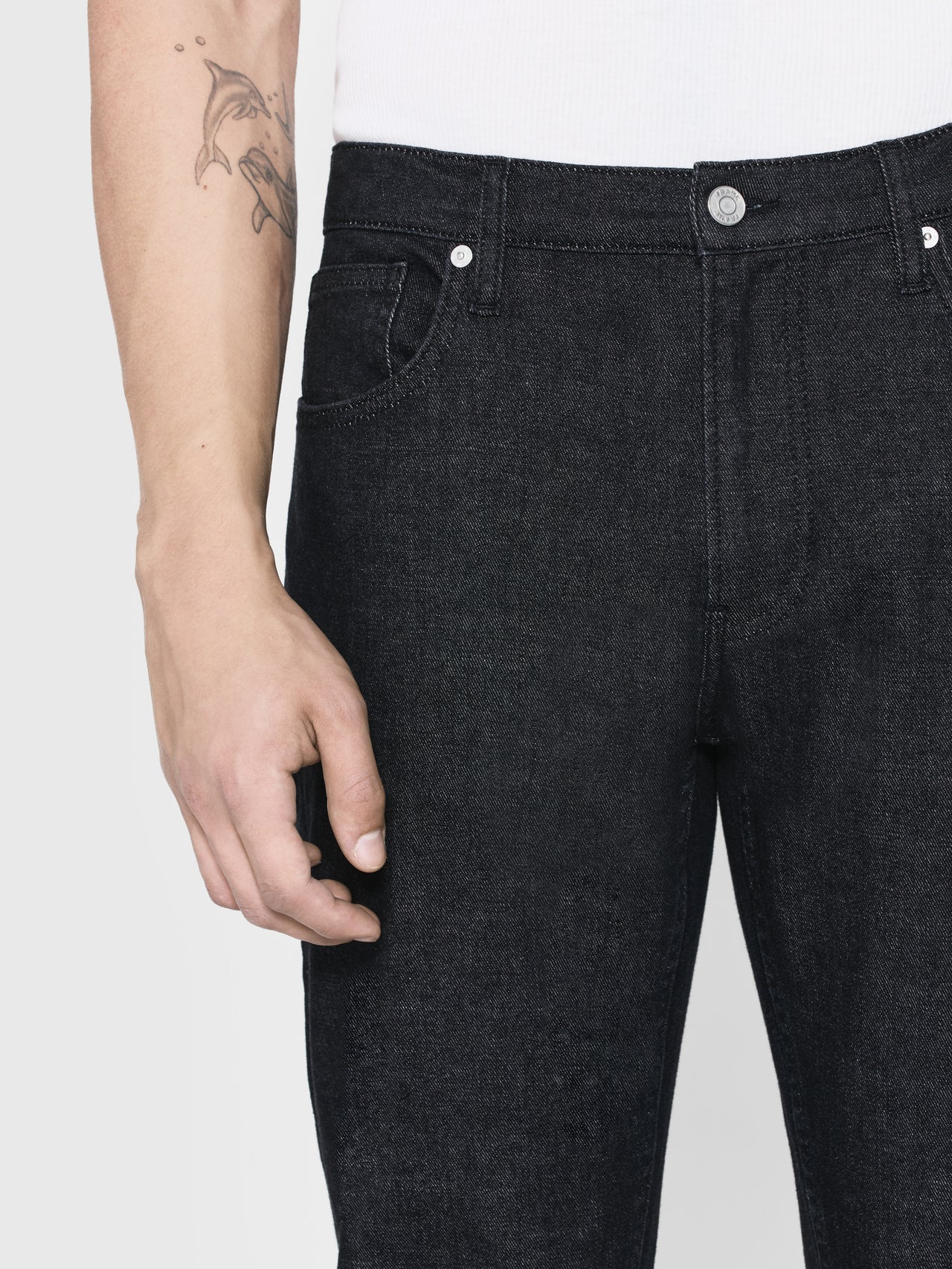 jeans front detail image alt:size