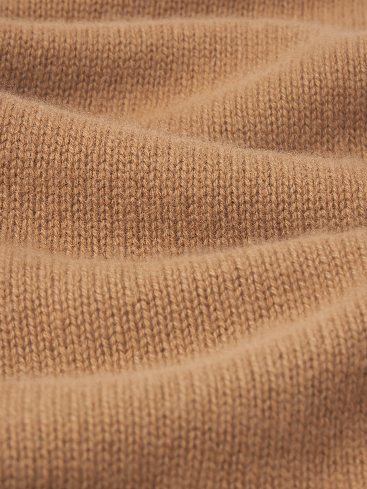sweater-texture-detail-image
