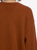 sweater back detail image alt:fit1
