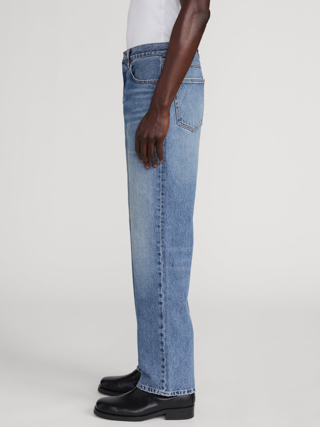 jeans side image