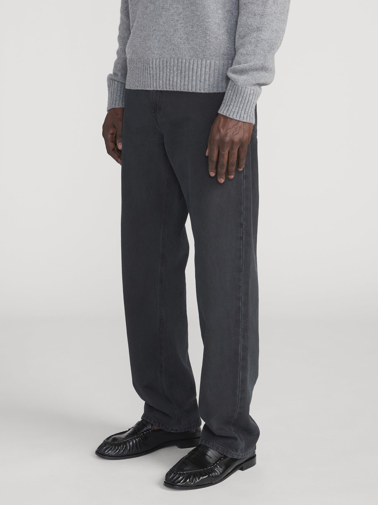 Relaxed Jean -- Dark Navy