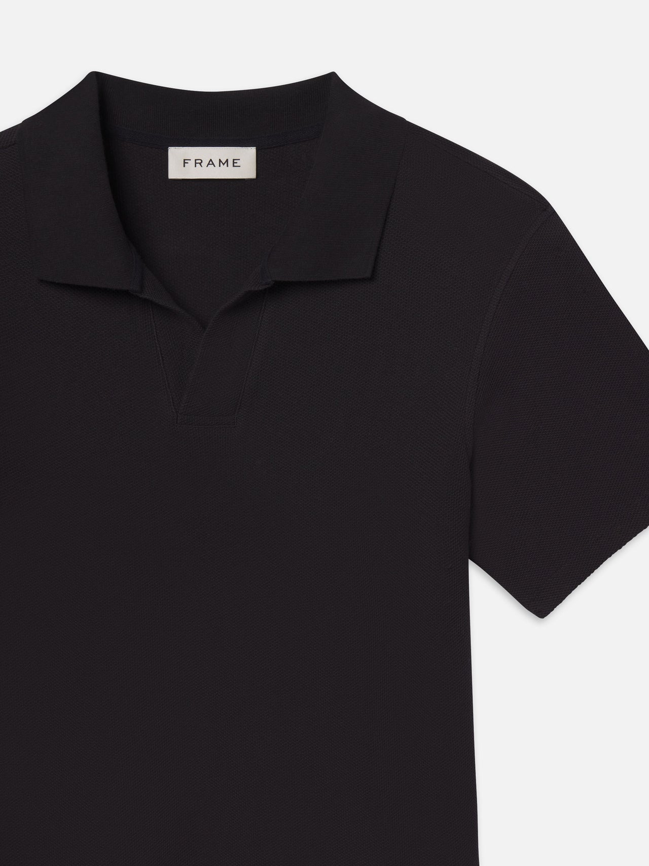 polo front detail packshot image alt:size alt:fit1