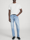 Tee on model front