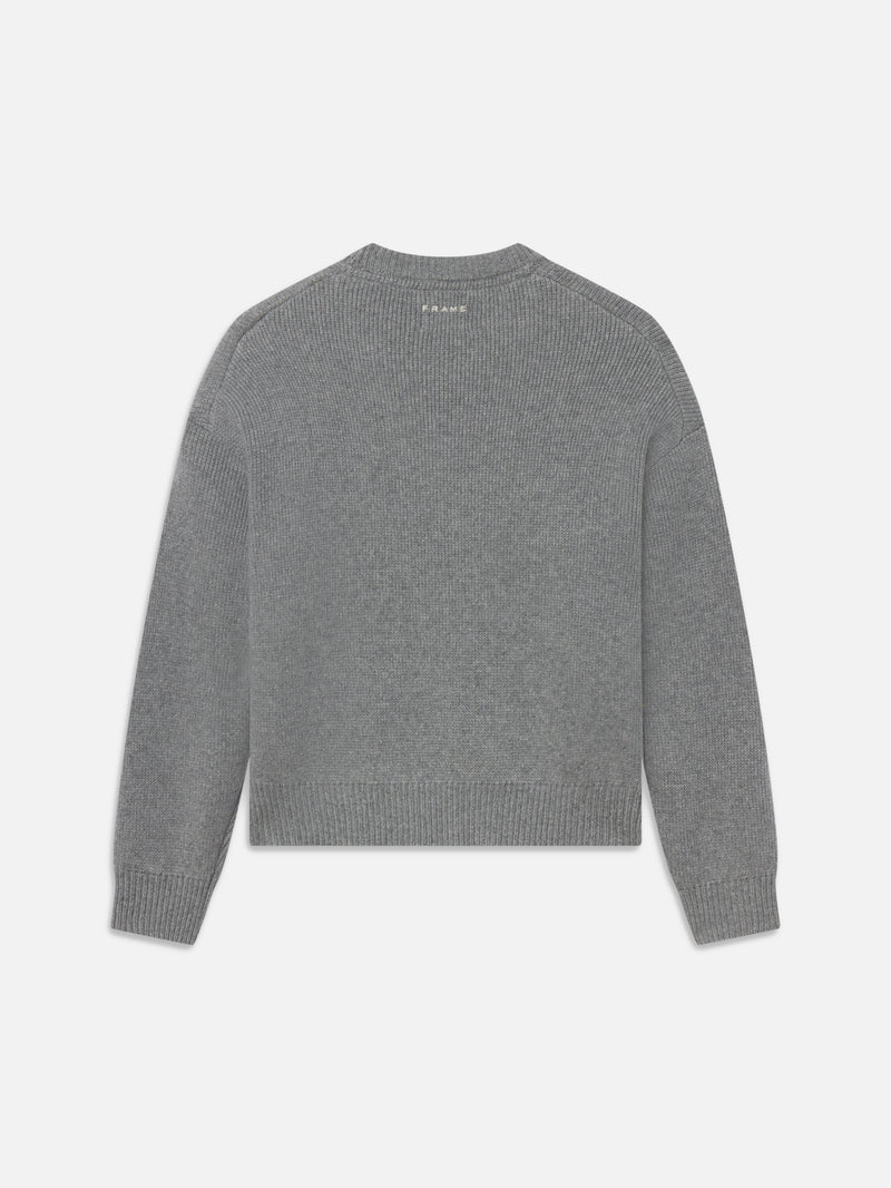 sweater back packshot image alt:fit2