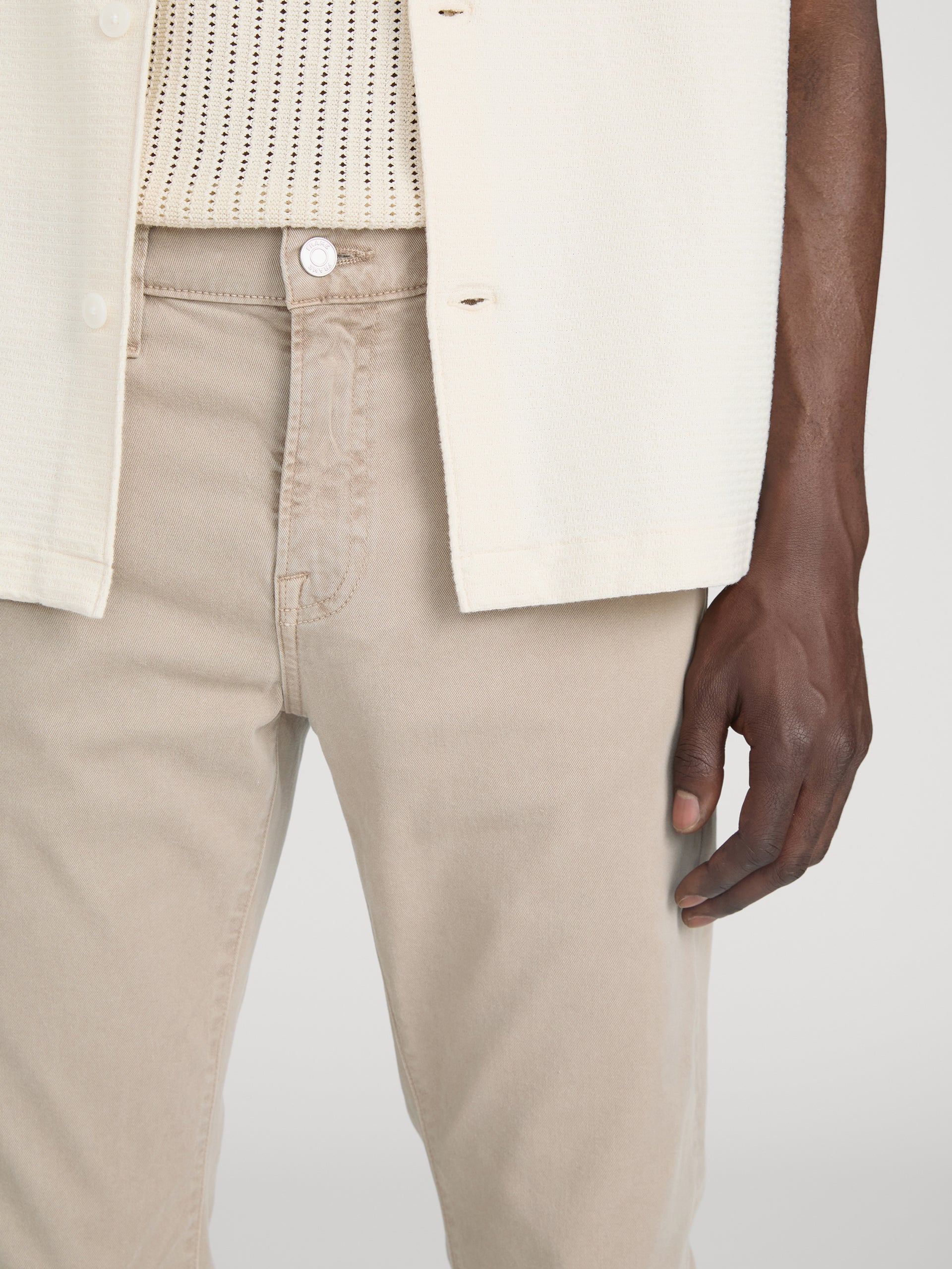 L'Homme Slim Brushed Twill -- Dusty Beige
