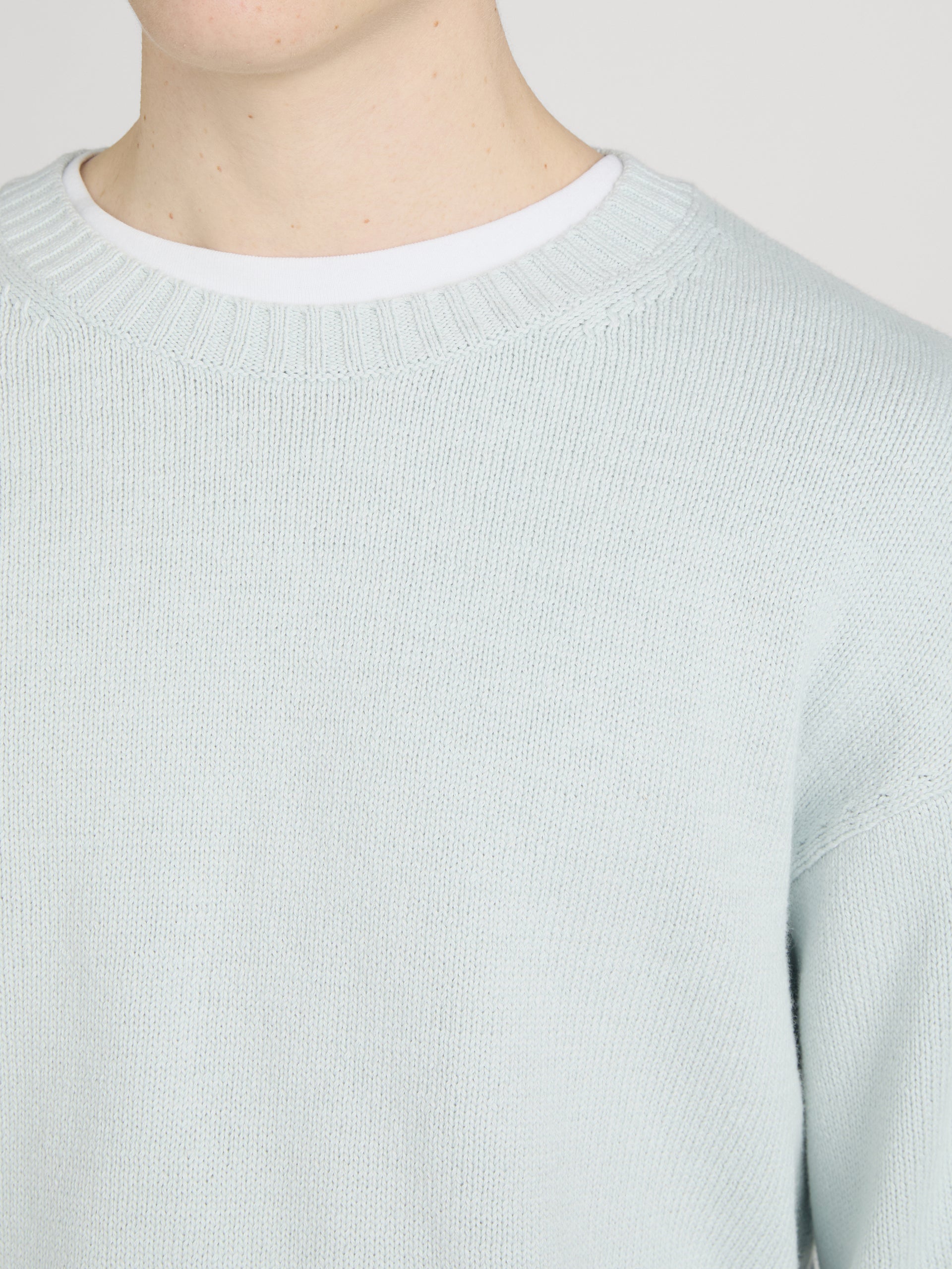 sweater-front-detail-image