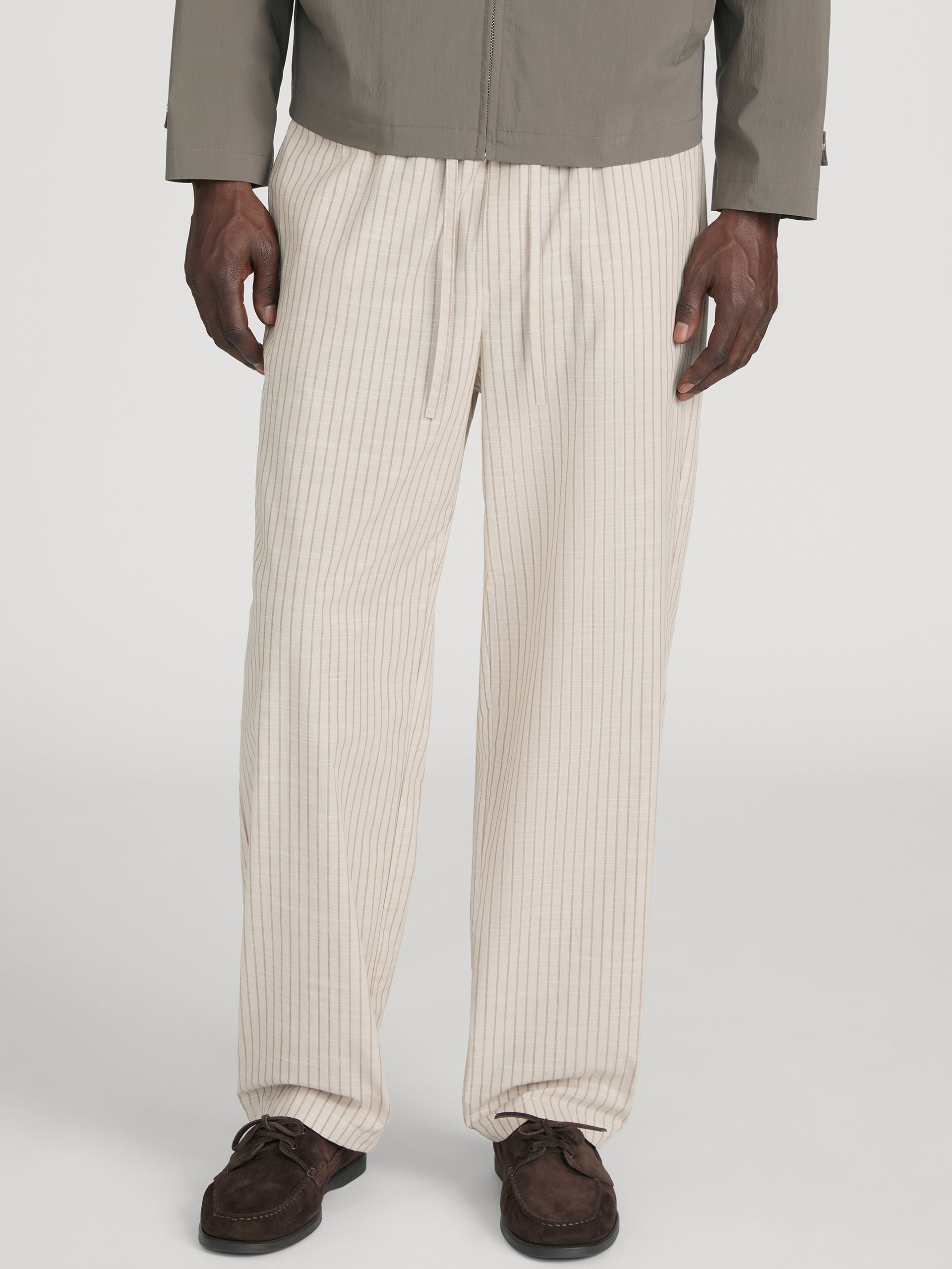 pant-front-crop-image