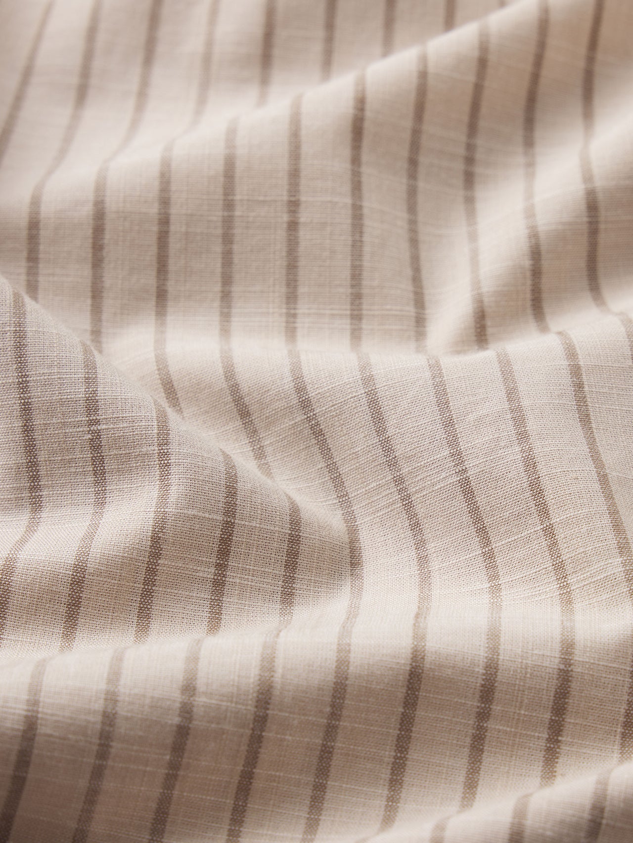 pant-texture-detail-image