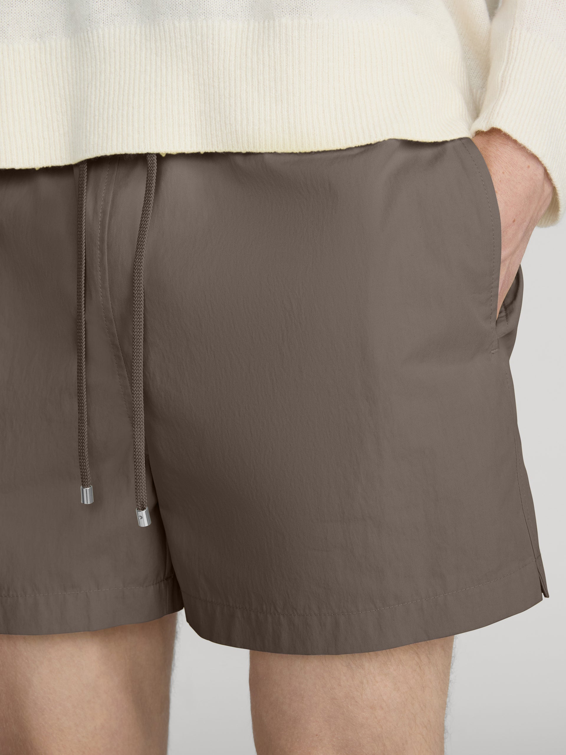 shorts-front-detail-image