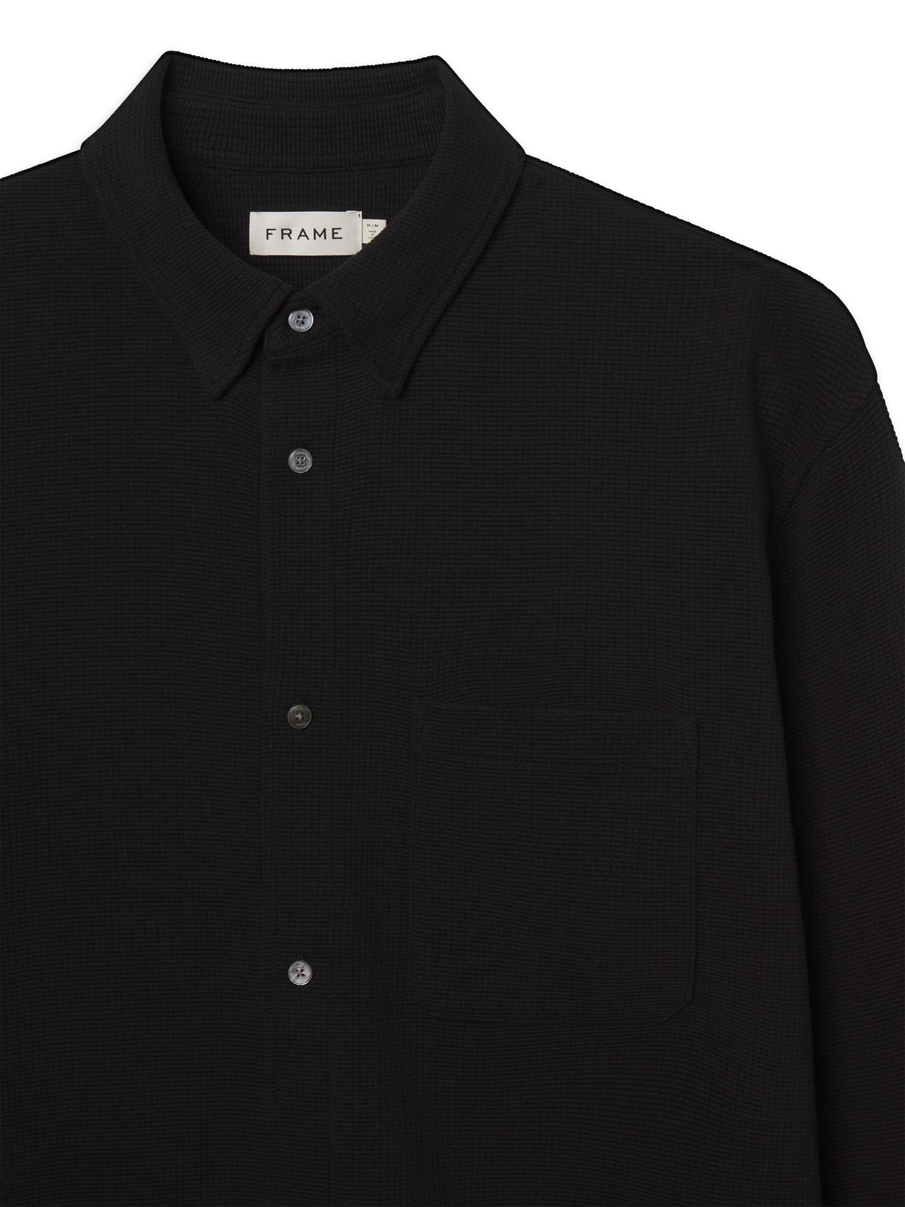 shirt front detail packshot image alt:fit1