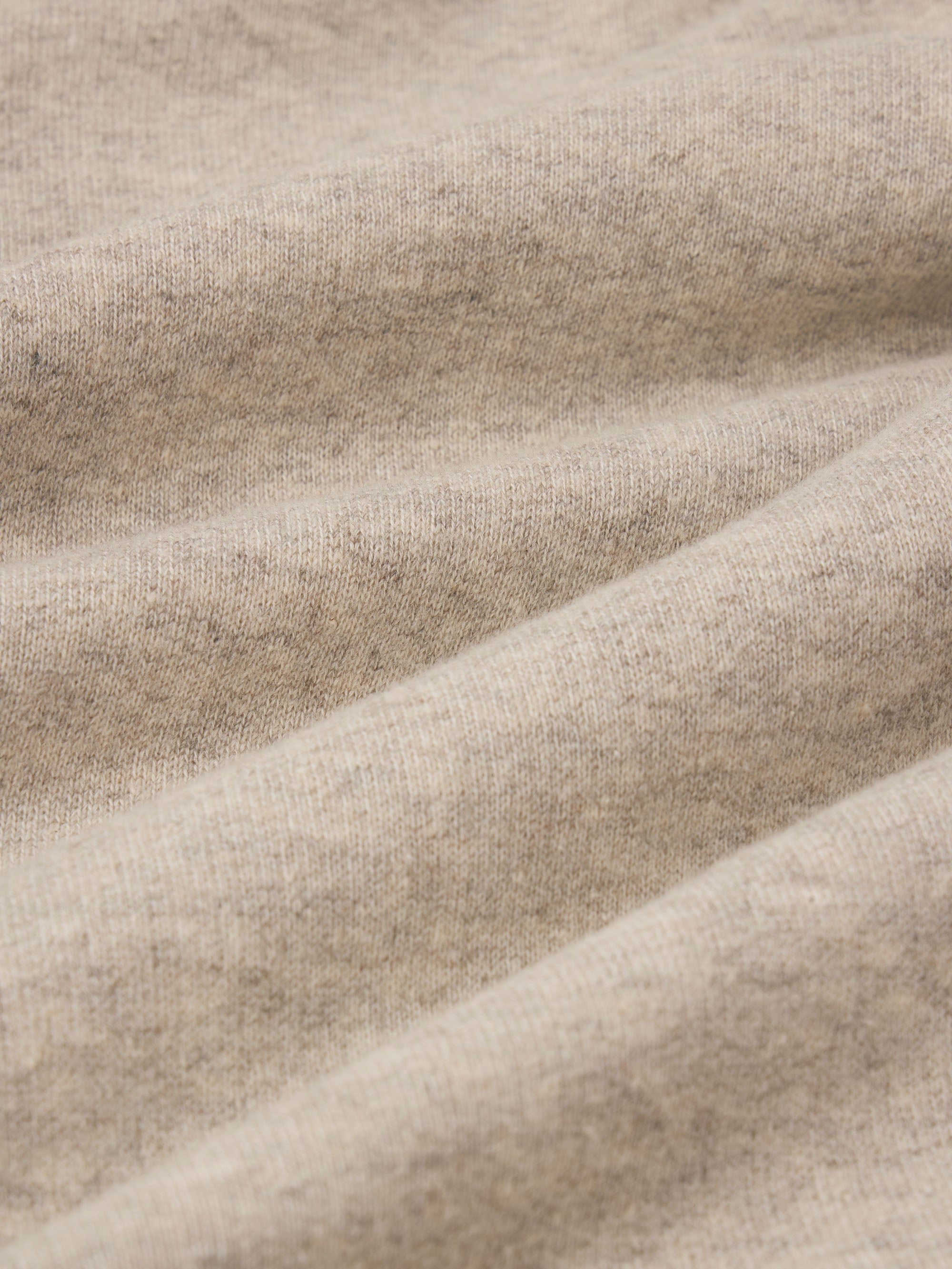 sweatshirt-texture-detail-image