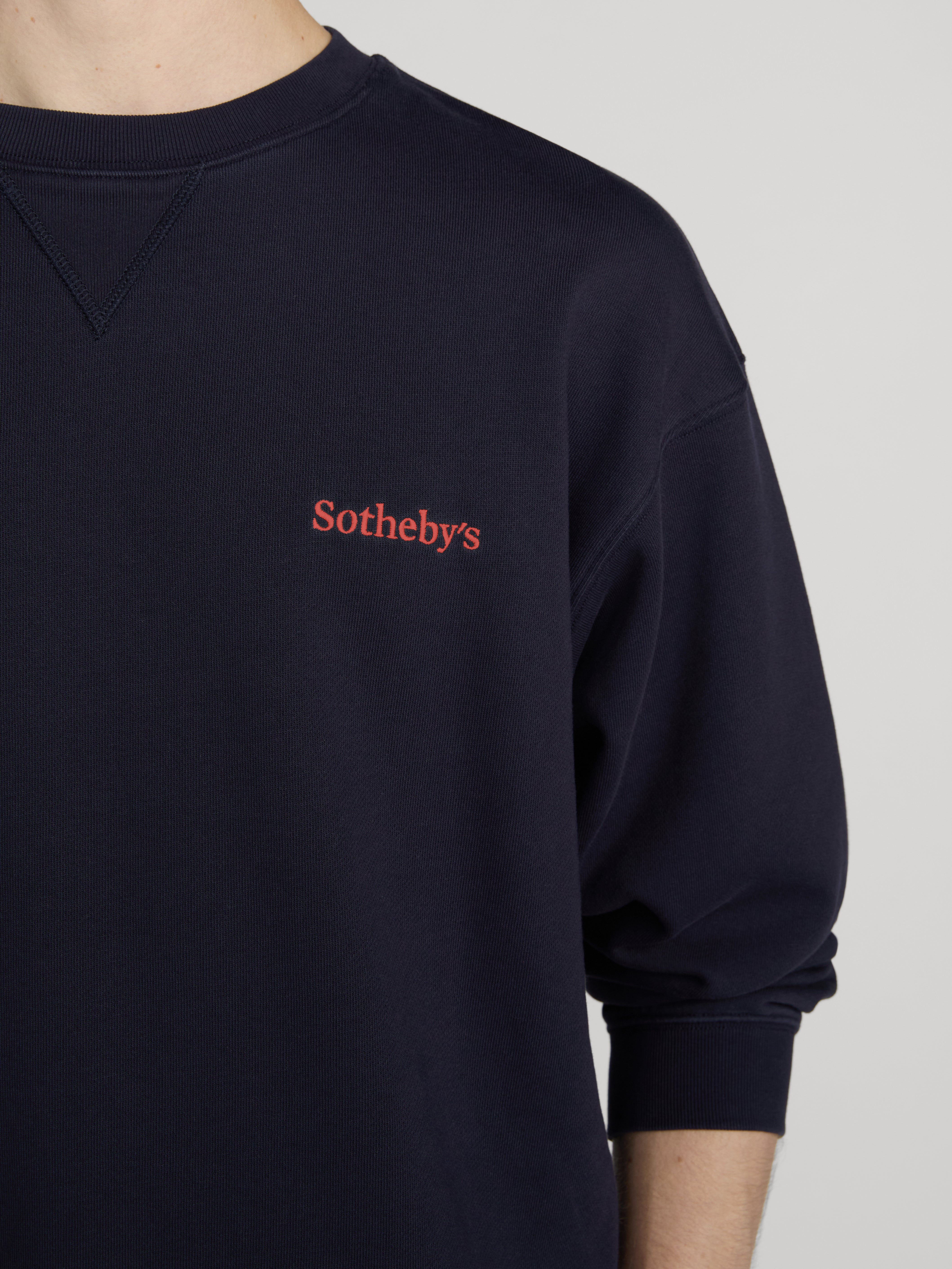 sweatshirt-detail-image