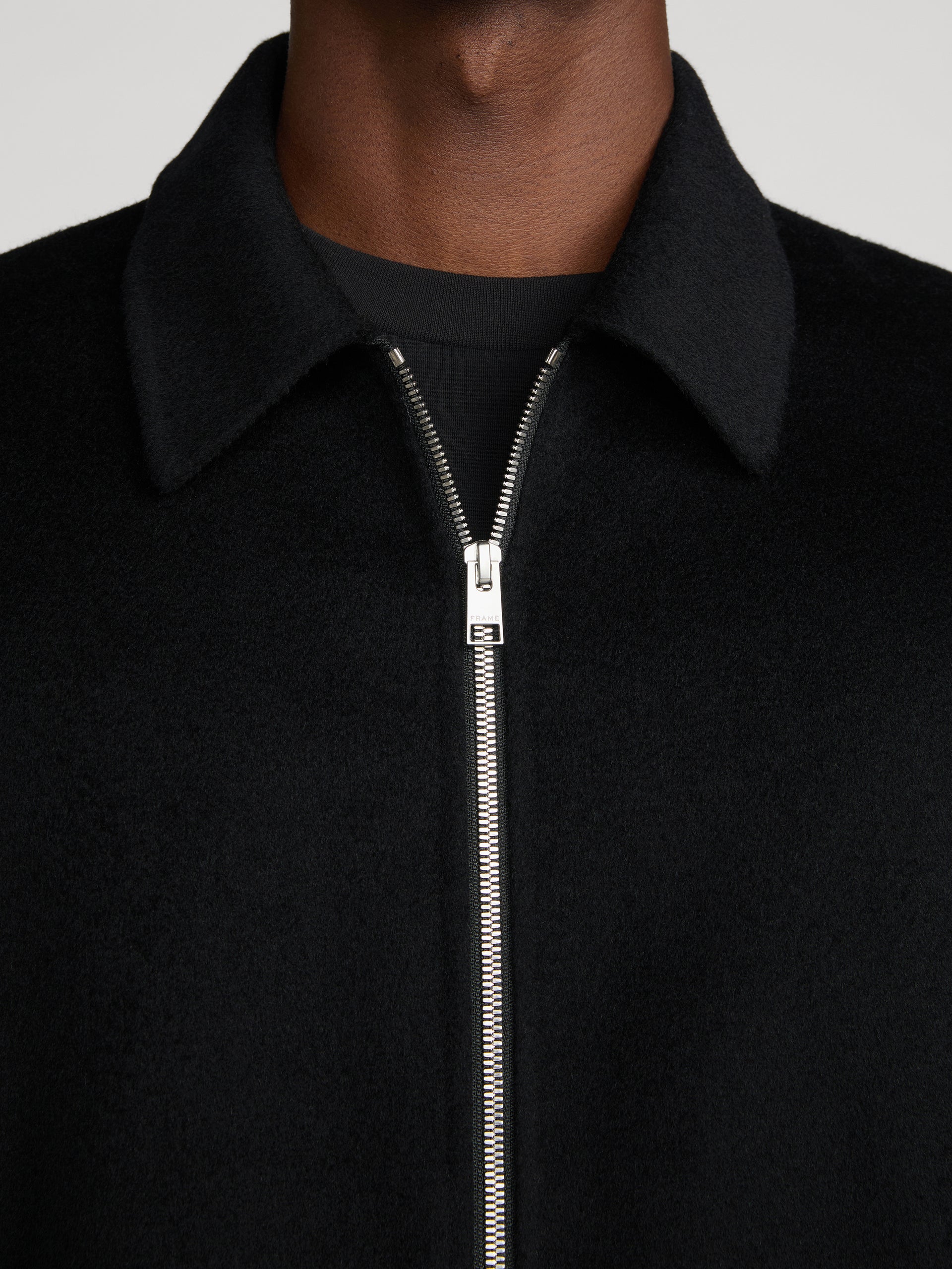 jacket-detail-image