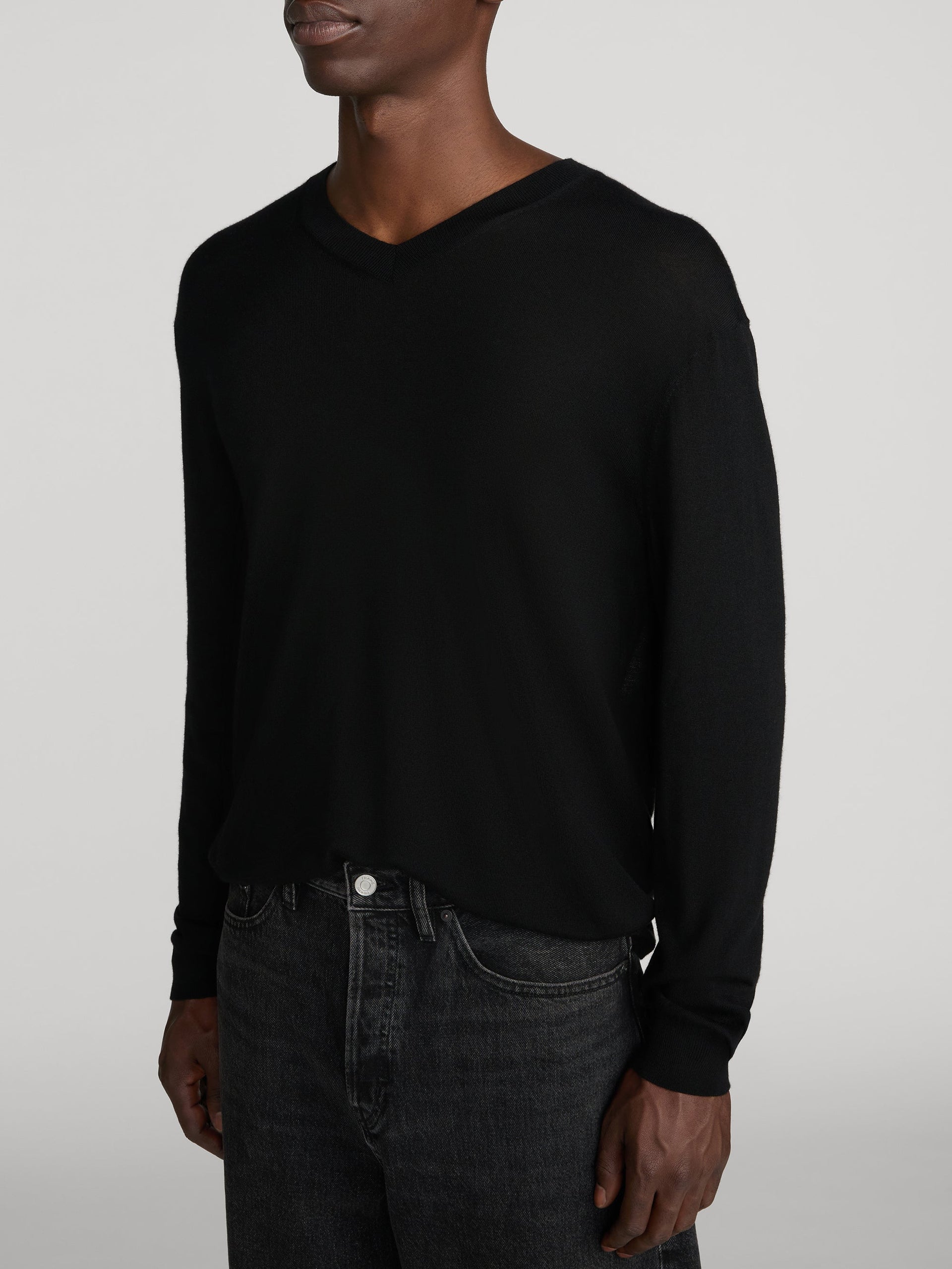 sweater-side-image