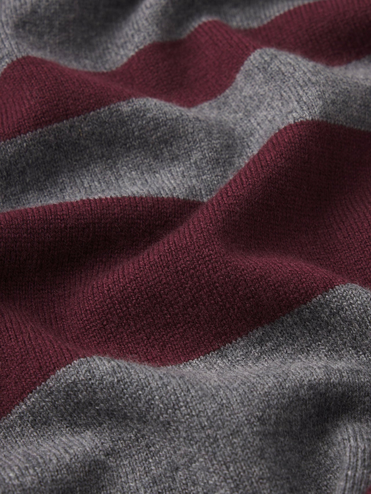 sweater-texture-fabric-image