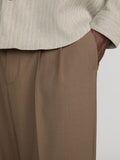 pant-detail-image