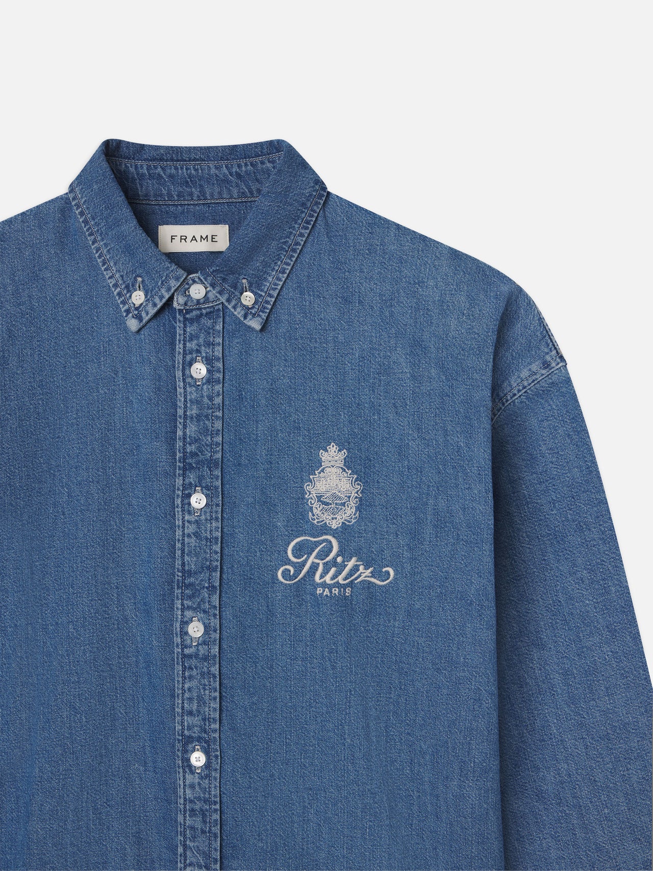 shirt front detail packshot image alt:fit1