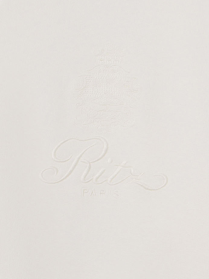 sweatshirt logo detail image