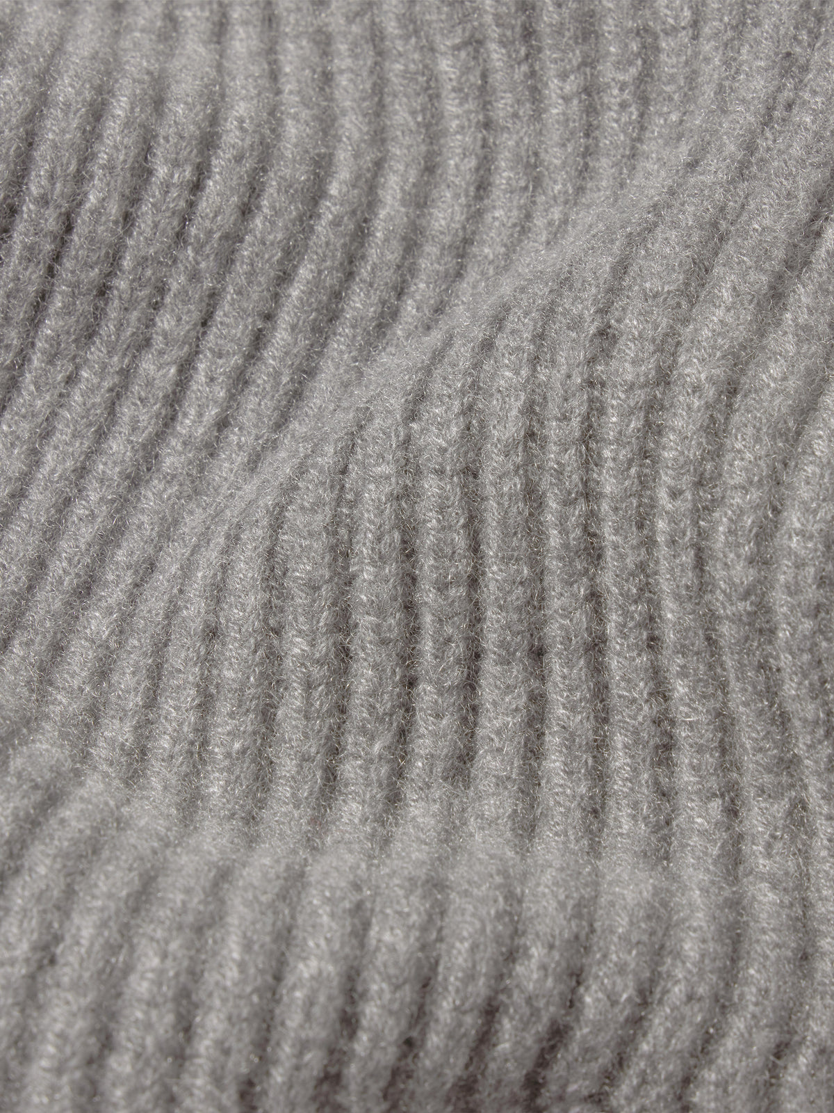 scarf detail image